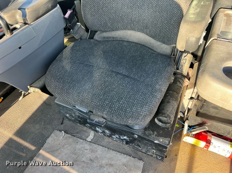 image for item NI9111 AG Chem RoGator 1194  sprayer