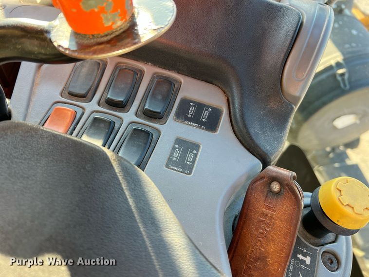 image for item NI9111 AG Chem RoGator 1194  sprayer