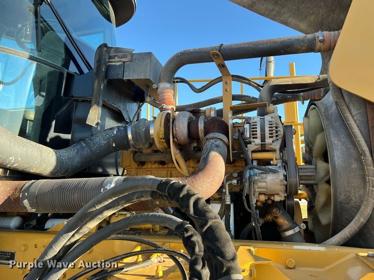 image for item NI9111 AG Chem RoGator 1194  sprayer