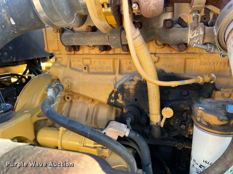 image for item NI9111 AG Chem RoGator 1194  sprayer