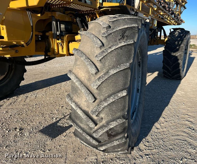 image for item NI9111 AG Chem RoGator 1194  sprayer