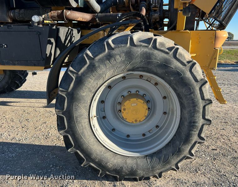 image for item NI9111 AG Chem RoGator 1194  sprayer