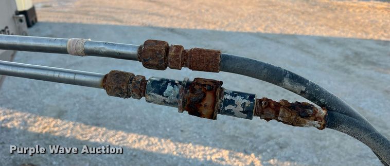 image for item NI9112 New Leader L400G4  applicator bed