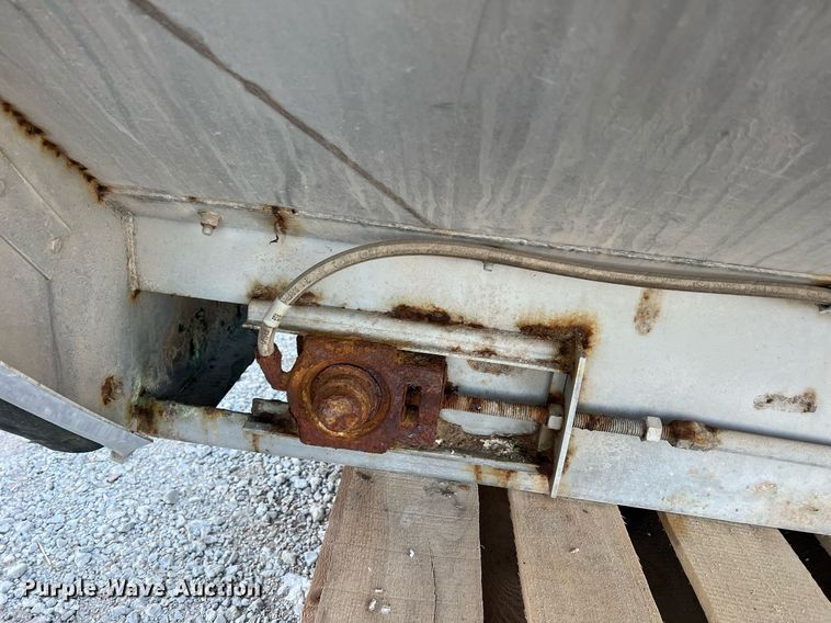 image for item NI9112 New Leader L400G4  applicator bed