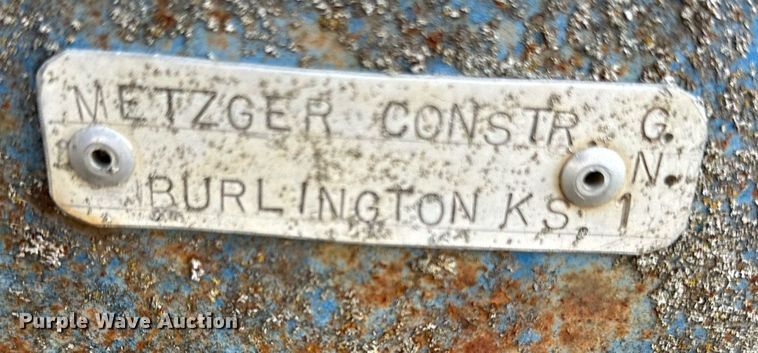 image for item NL9103 Hay bale trailer