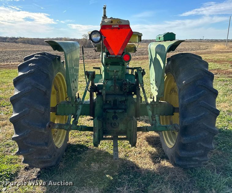 image for item NL9104 1963 John Deere 2010  tractor