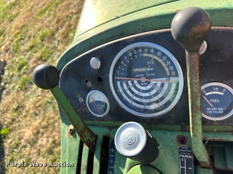 image for item NL9104 1963 John Deere 2010  tractor