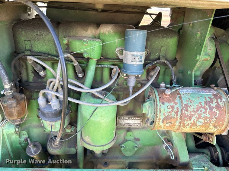 image for item NL9104 1963 John Deere 2010  tractor