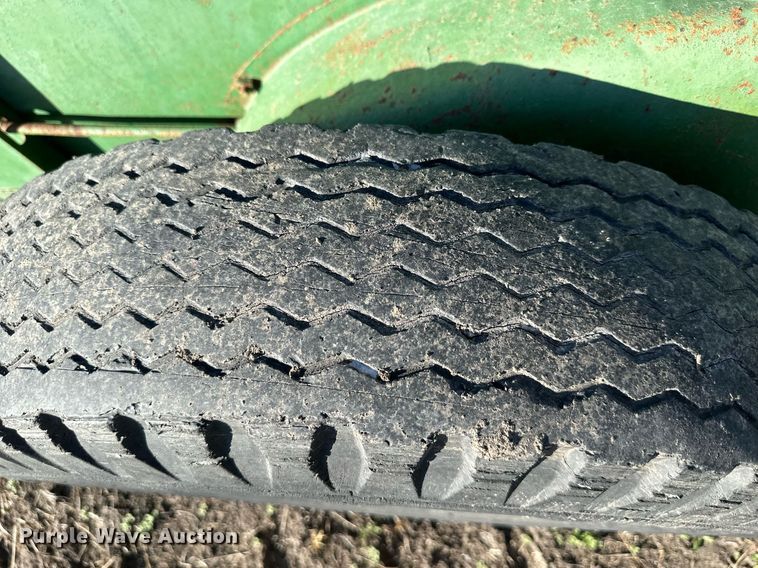 image for item NL9105 John Deere H  manure spreader