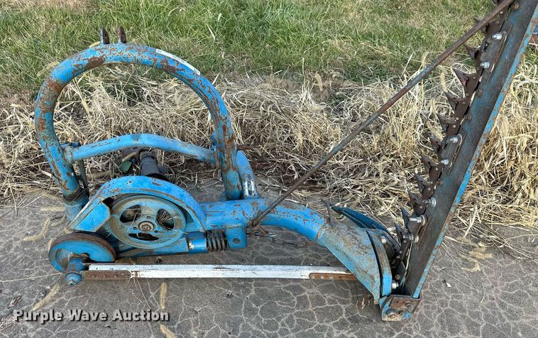 image for item NL9106 Ford 501  sickle mower