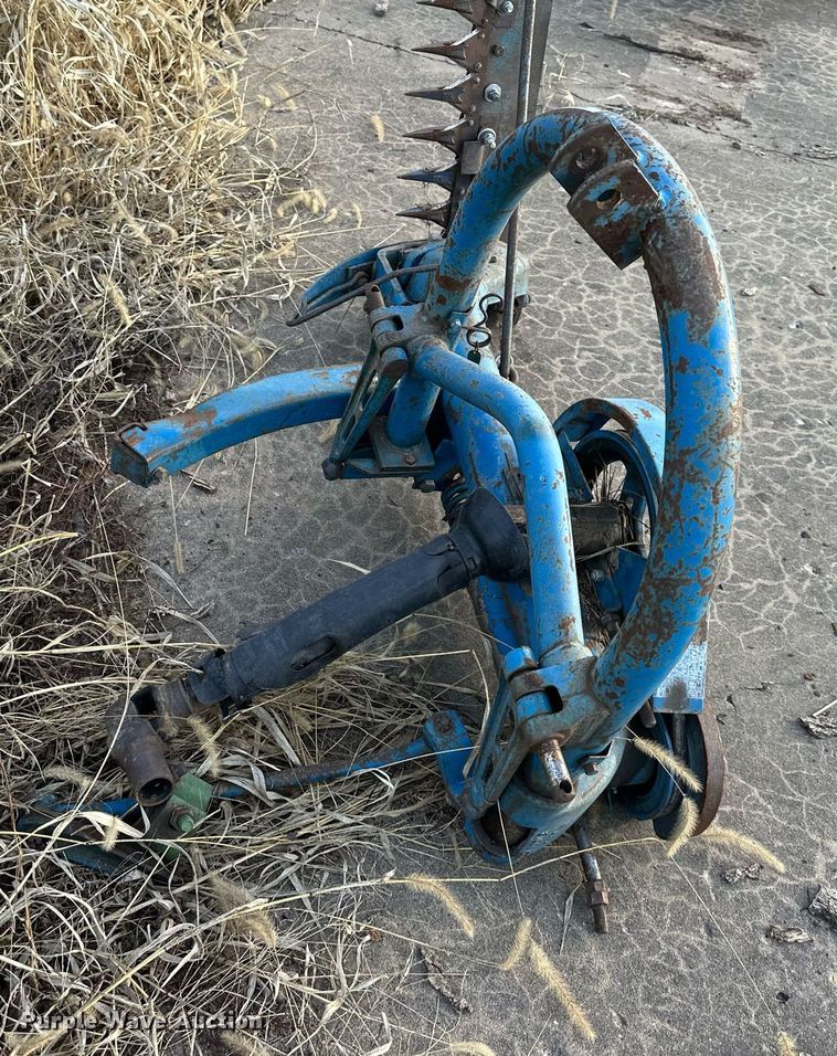 image for item NL9106 Ford 501  sickle mower