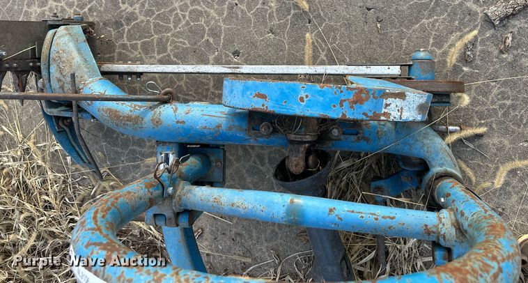 image for item NL9106 Ford 501  sickle mower