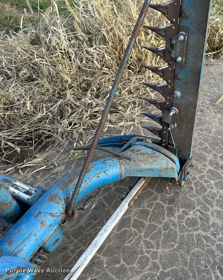 image for item NL9106 Ford 501  sickle mower
