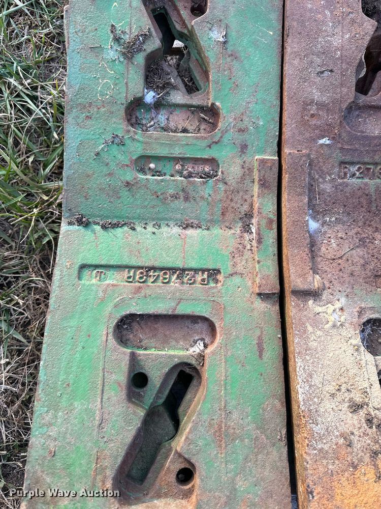 image for item NL9107 John Deere  front weights