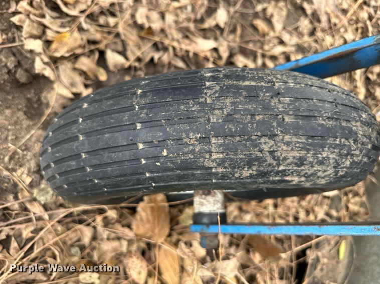 image for item NL9127 Ford 14-400  hay rake