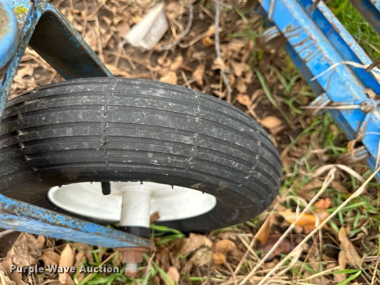 image for item NL9127 Ford 14-400  hay rake