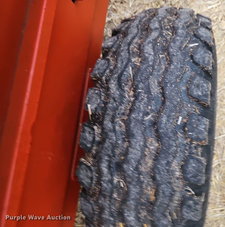 image for item NP9053 2006 Teagle 8080  bale processor