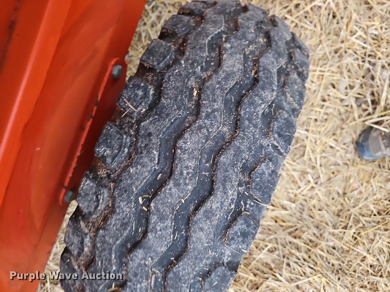 image for item NP9053 2006 Teagle 8080  bale processor