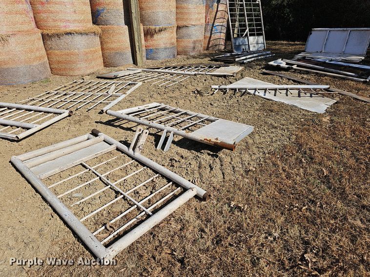 image for item NP9105 Corral