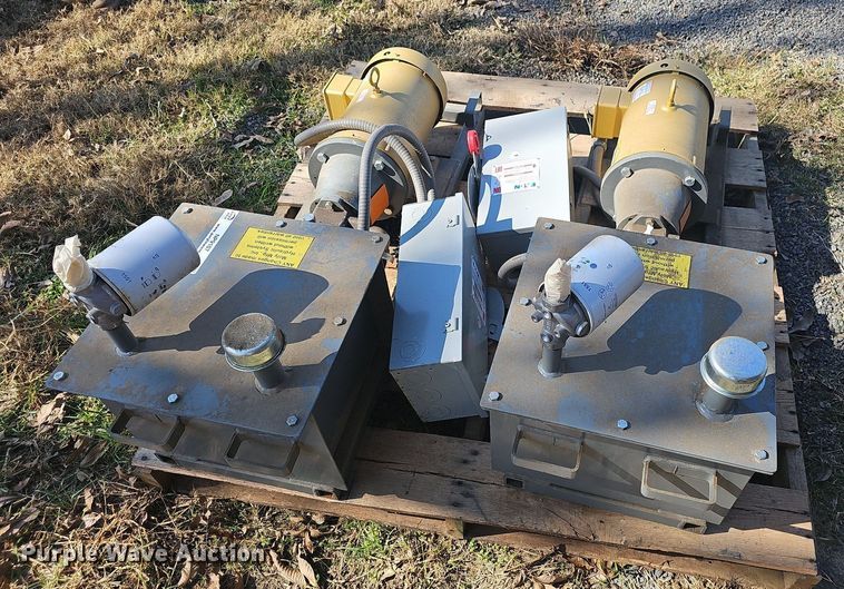 image for item NP9107 (2) Baldor hydraulic pumps