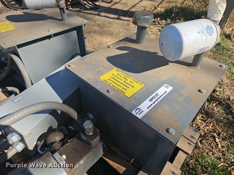 image for item NP9107 (2) Baldor hydraulic pumps