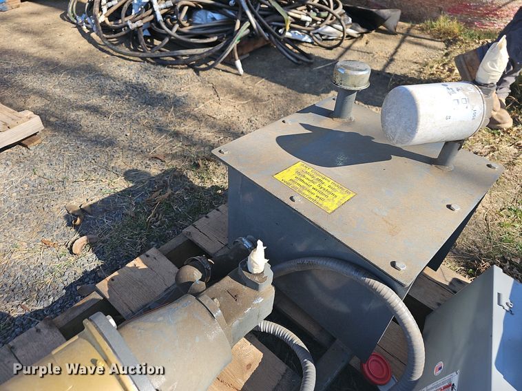 image for item NP9107 (2) Baldor hydraulic pumps