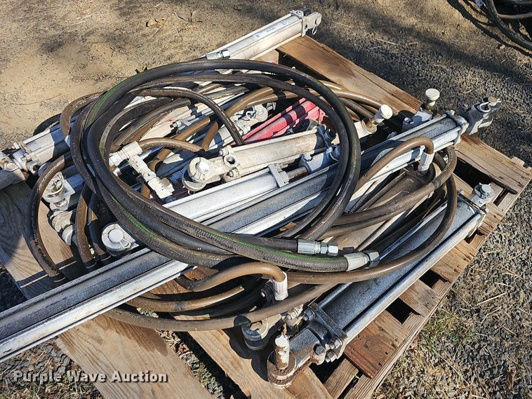 image for item NP9108 (11) hydraulic cylinders