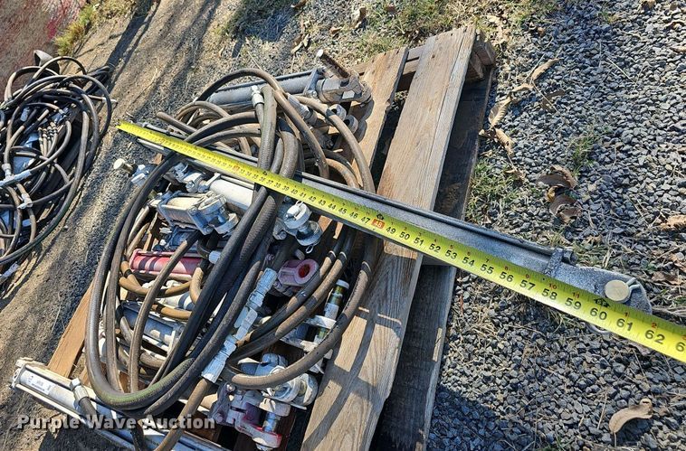 image for item NP9108 (11) hydraulic cylinders