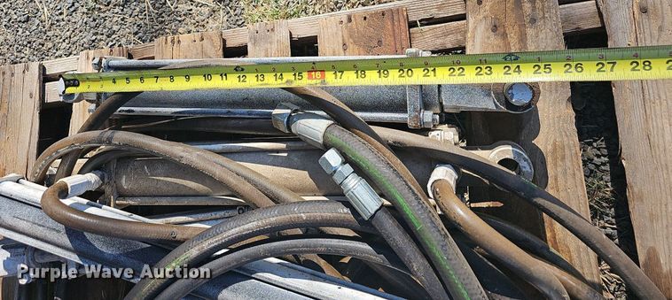 image for item NP9108 (11) hydraulic cylinders