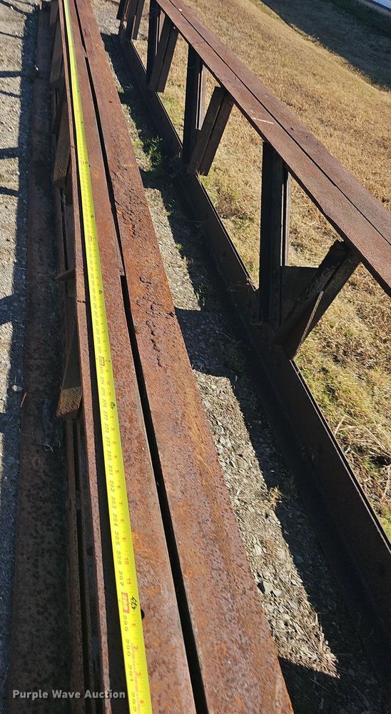 image for item NP9109 (4) support beams