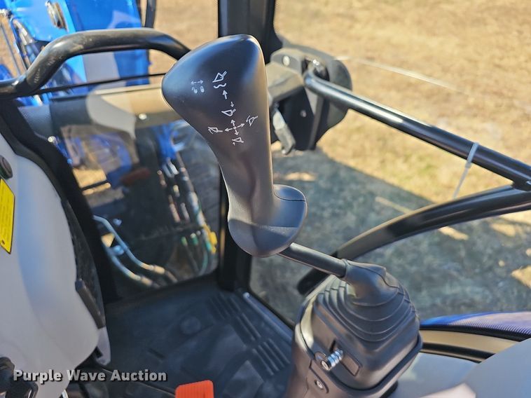 image for item NP9117 New Holland Workmaster 65  MFWD tractor