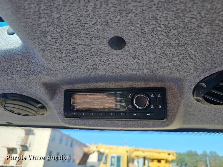 image for item NP9117 New Holland Workmaster 65  MFWD tractor