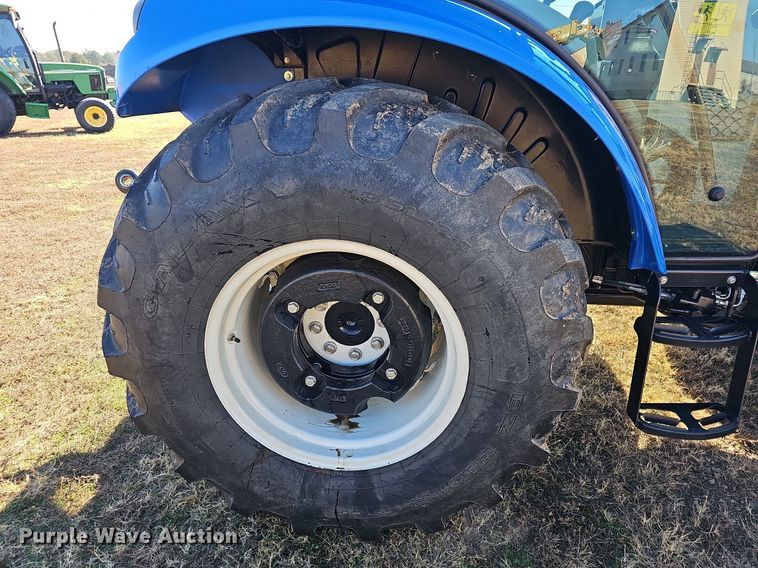 image for item NP9117 New Holland Workmaster 65  MFWD tractor