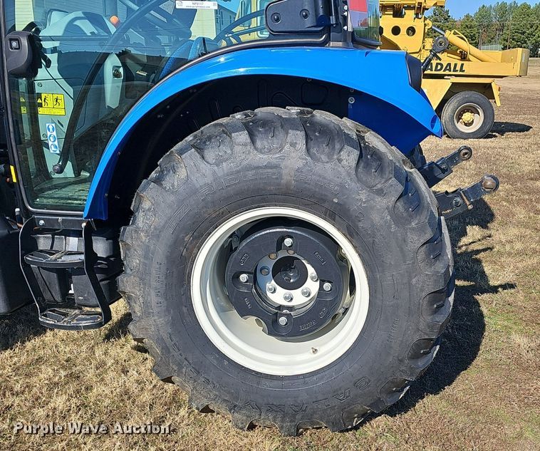 image for item NP9117 New Holland Workmaster 65  MFWD tractor