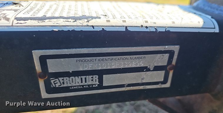 image for item NP9118 2004 John Deere 5320  tractor