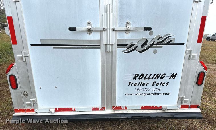 image for item NQ9491 2005 Platinum Silver  horse trailer