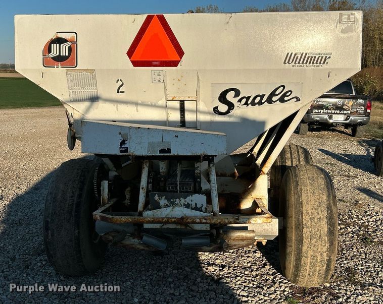 image for item NR9340 Willmar  600 applicator