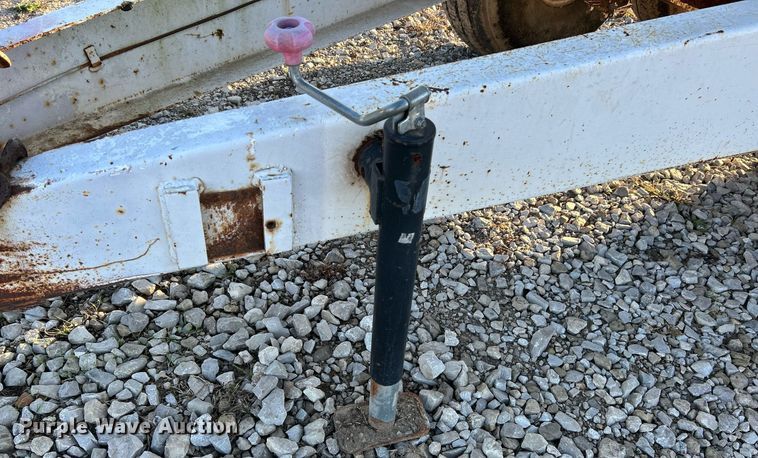 image for item NR9340 Willmar  600 applicator