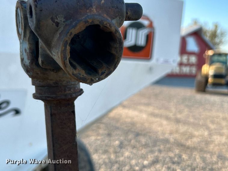 image for item NR9340 Willmar  600 applicator