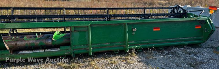 image for item NR9342 2008 John Deere 635F HydraFlex flex head