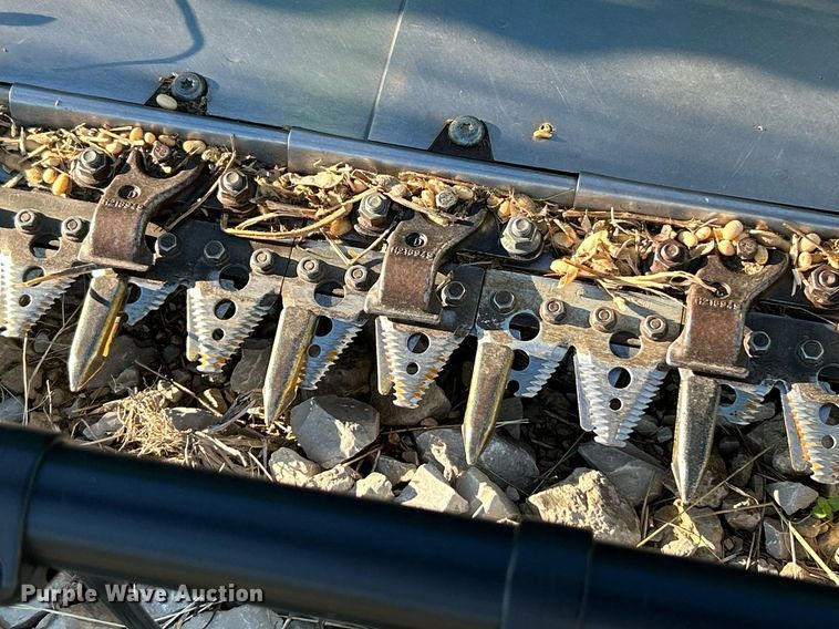 image for item NR9342 2008 John Deere 635F HydraFlex flex head