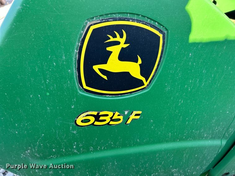 image for item NR9342 2008 John Deere 635F HydraFlex flex head