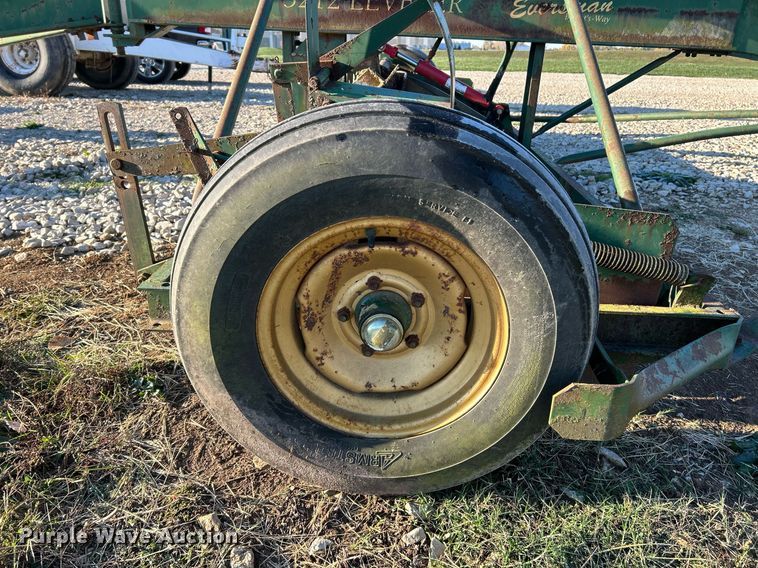 image for item NR9343 Eversman V300126 land leveler