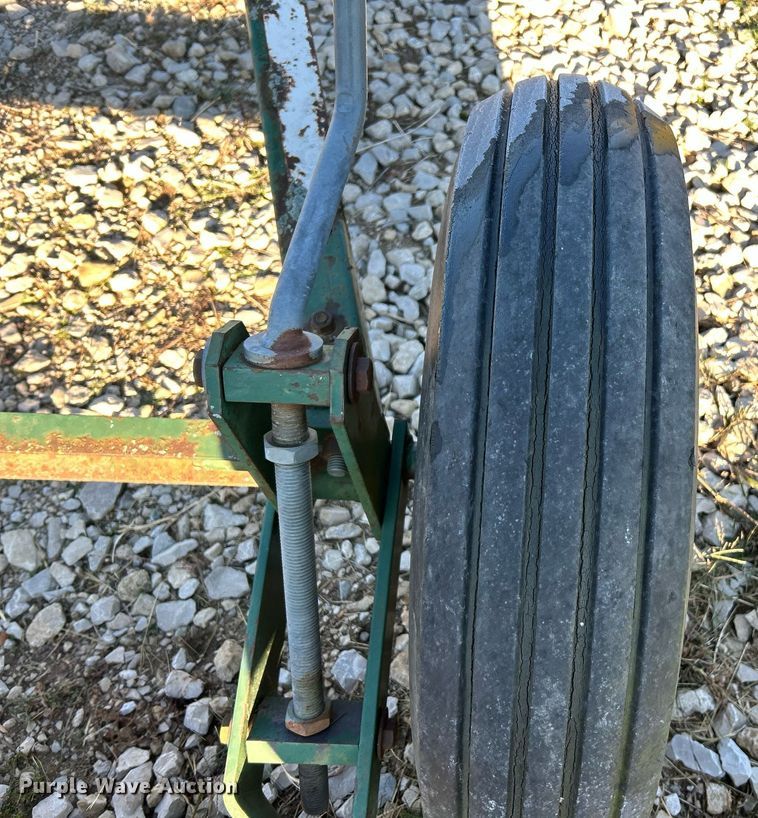 image for item NR9343 Eversman V300126 land leveler