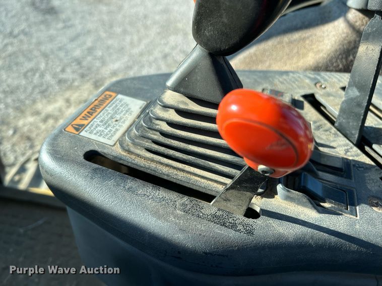 image for item NR9344 1996 Caterpillar Challenger CH55 tractor