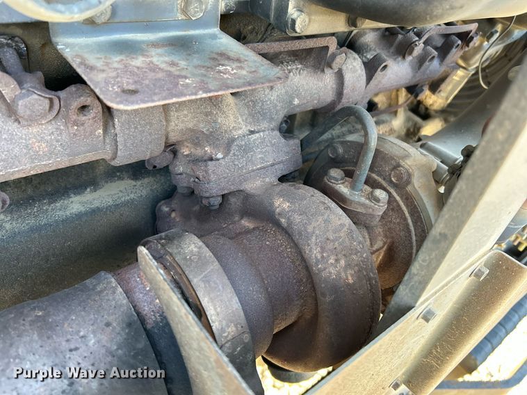 image for item NR9344 1996 Caterpillar Challenger CH55 tractor