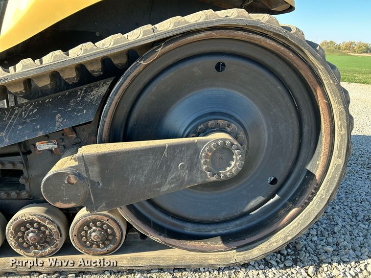 image for item NR9344 1996 Caterpillar Challenger CH55 tractor