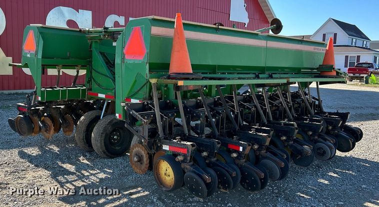 image for item NR9345 Great Plains 24R-15 planter