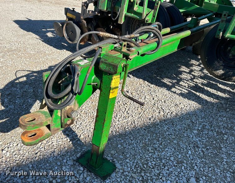 image for item NR9345 Great Plains 24R-15 planter