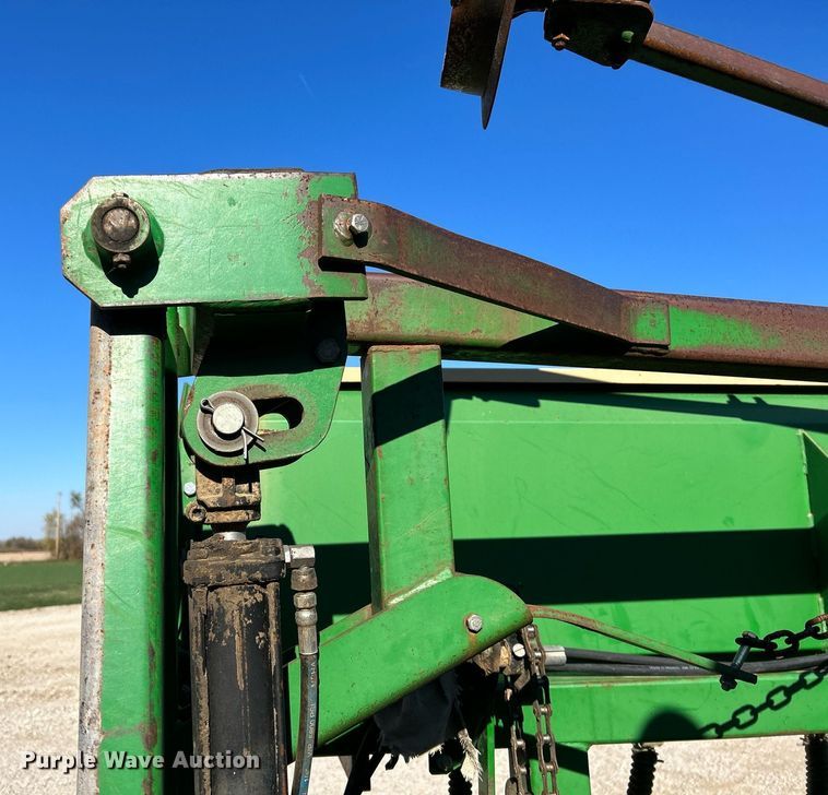 image for item NR9345 Great Plains 24R-15 planter